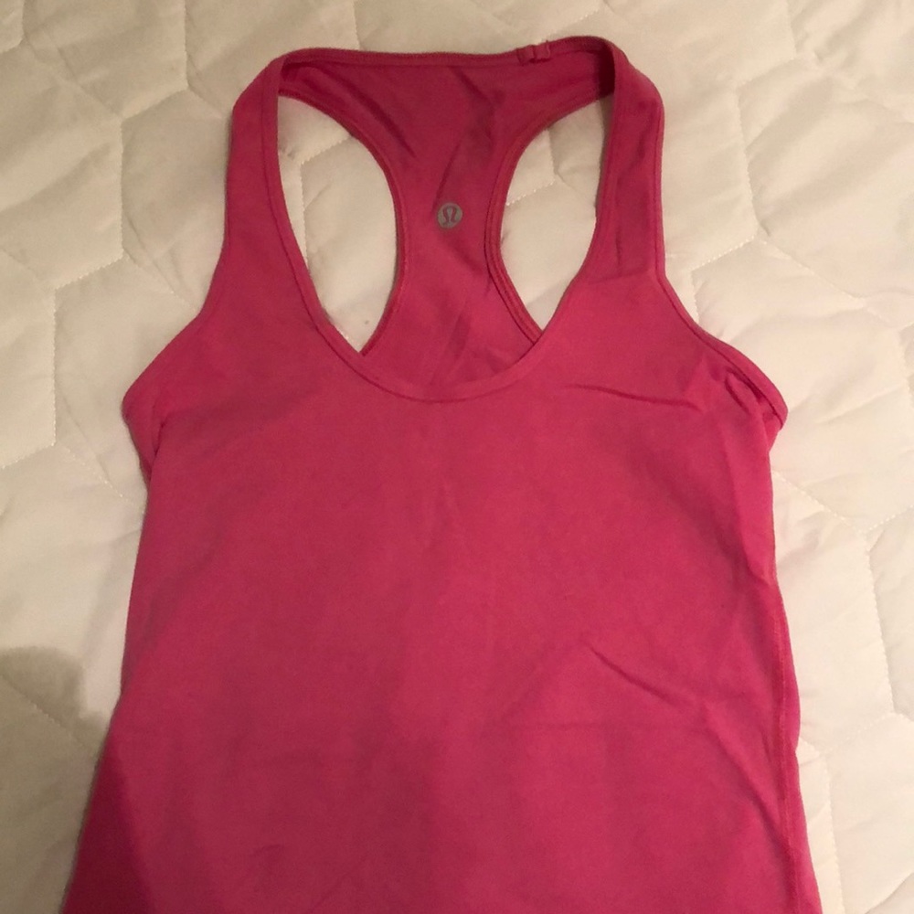 Lululemon workout tank